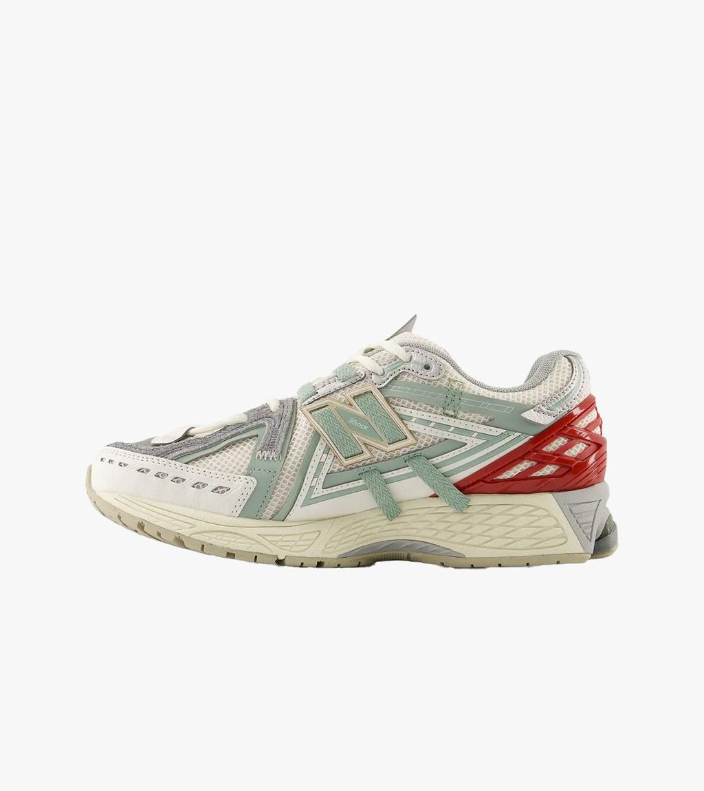 Vitt New balance 1906a tech explosion