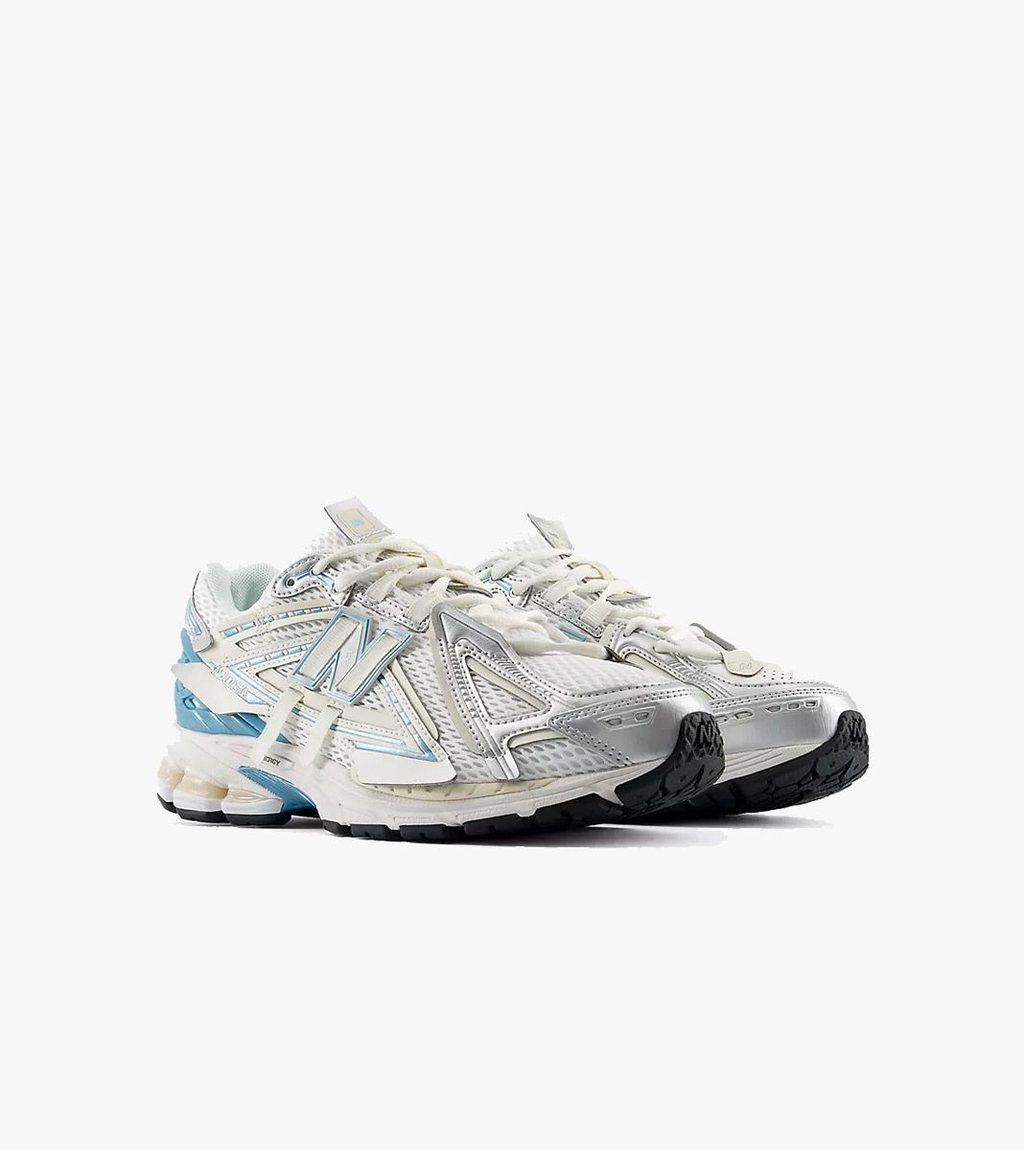 Valkoinen NEW BALANCE 1906A TECH EXPLOSION