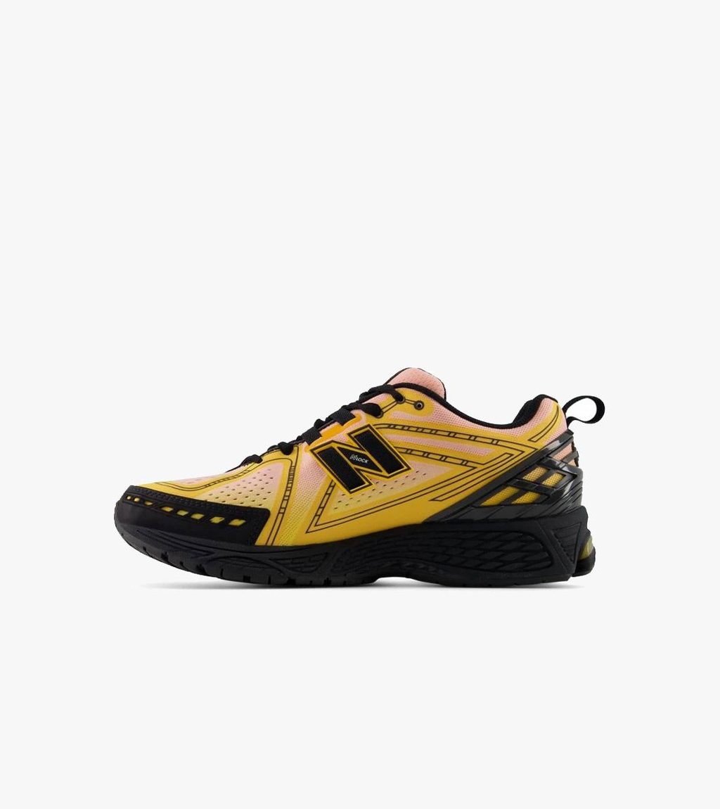 Orange New balance 1906e