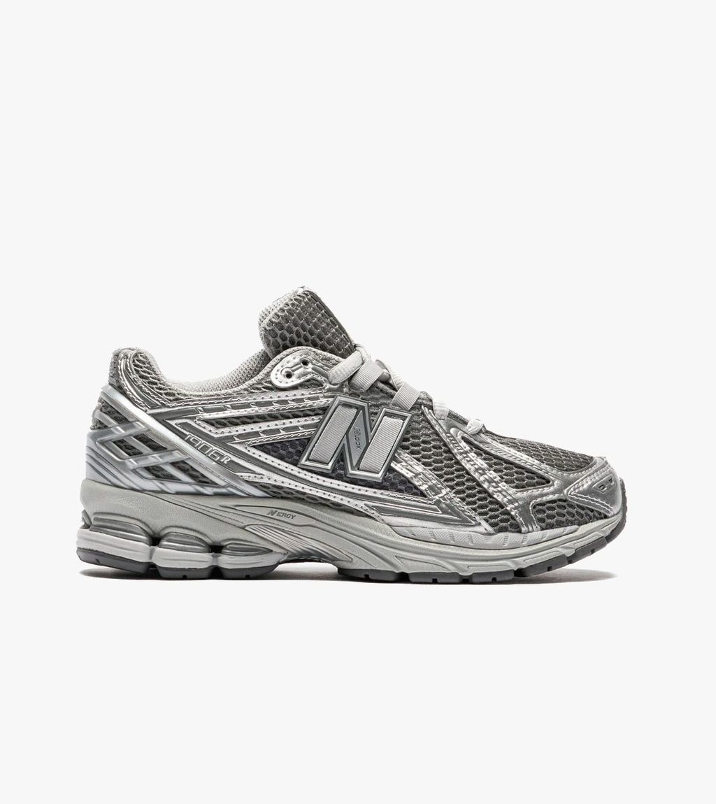 Harmaa NEW BALANCE 1906R