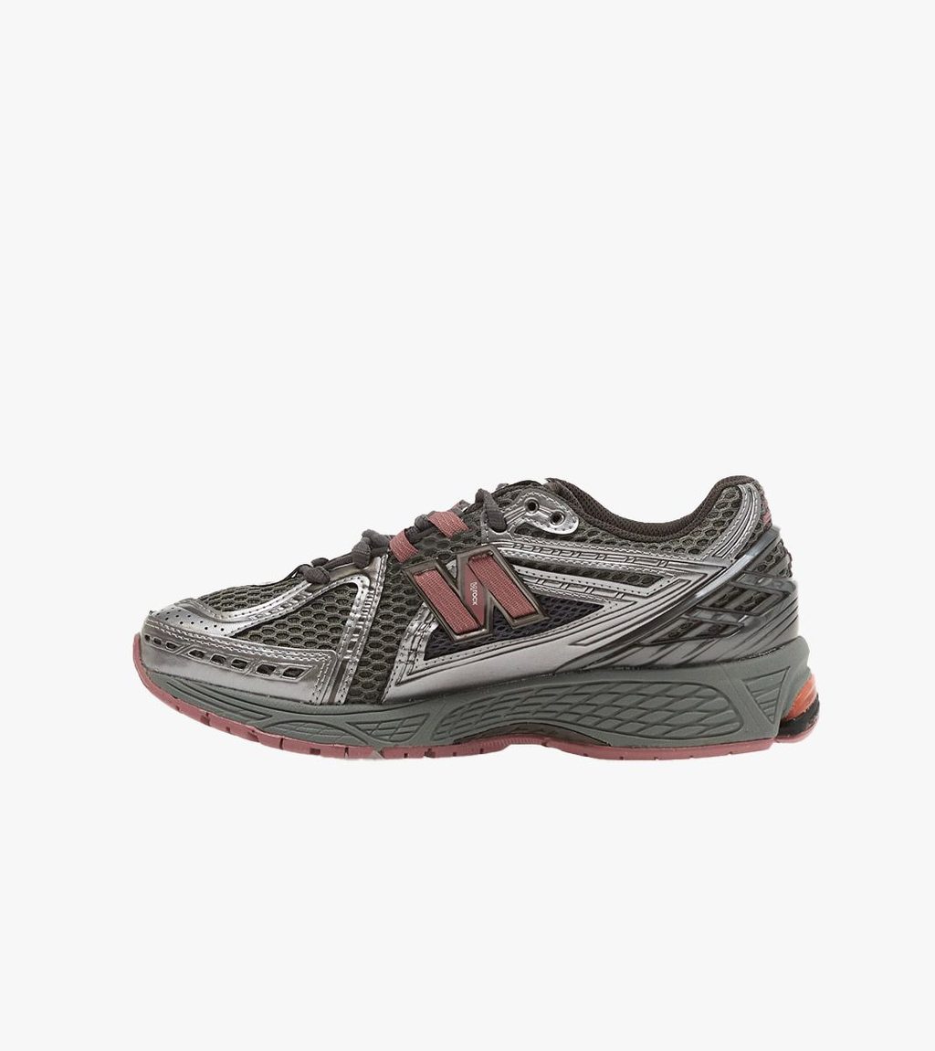 Grey NEW BALANCE 1906R