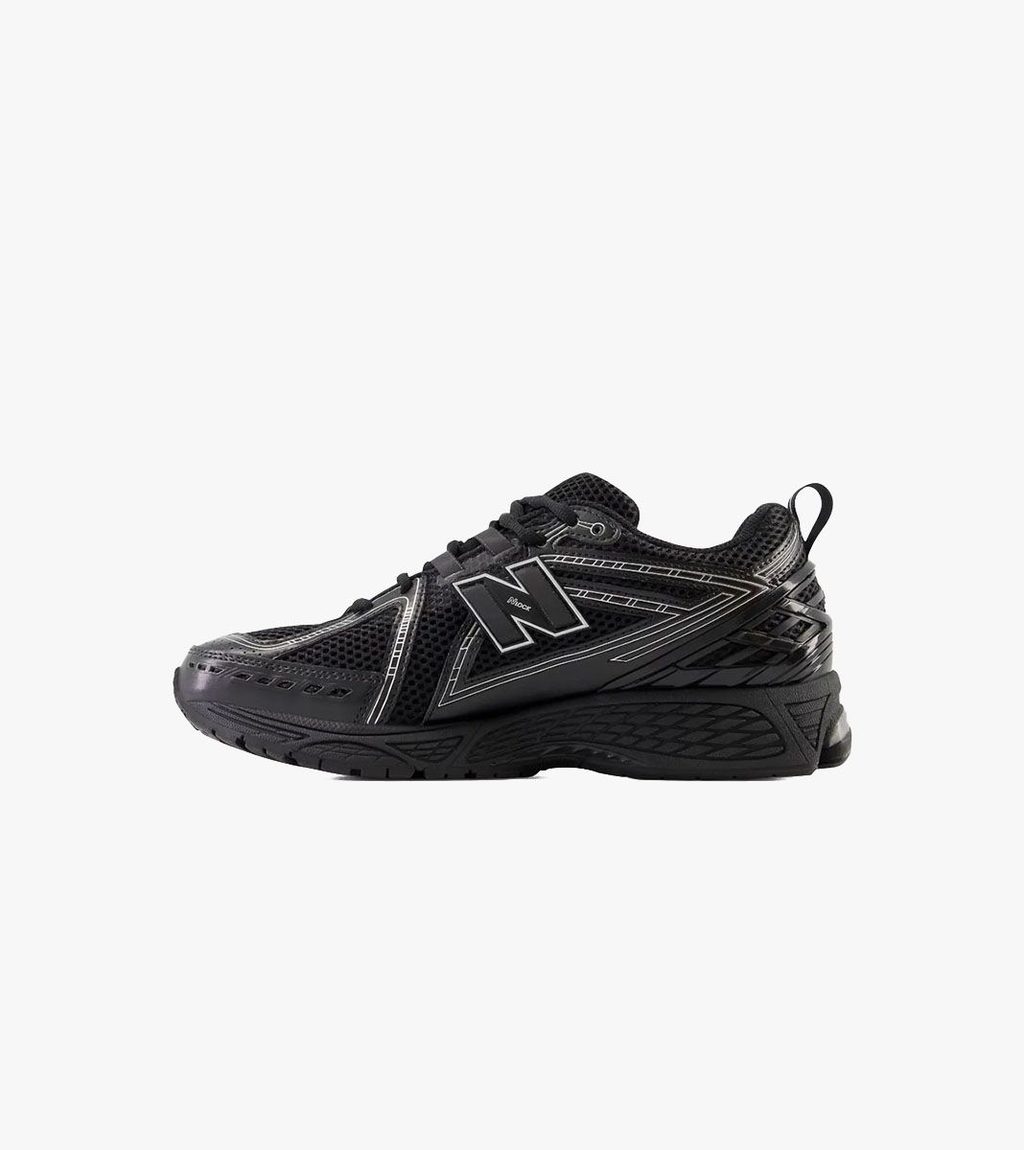 Musta NEW BALANCE 1906R