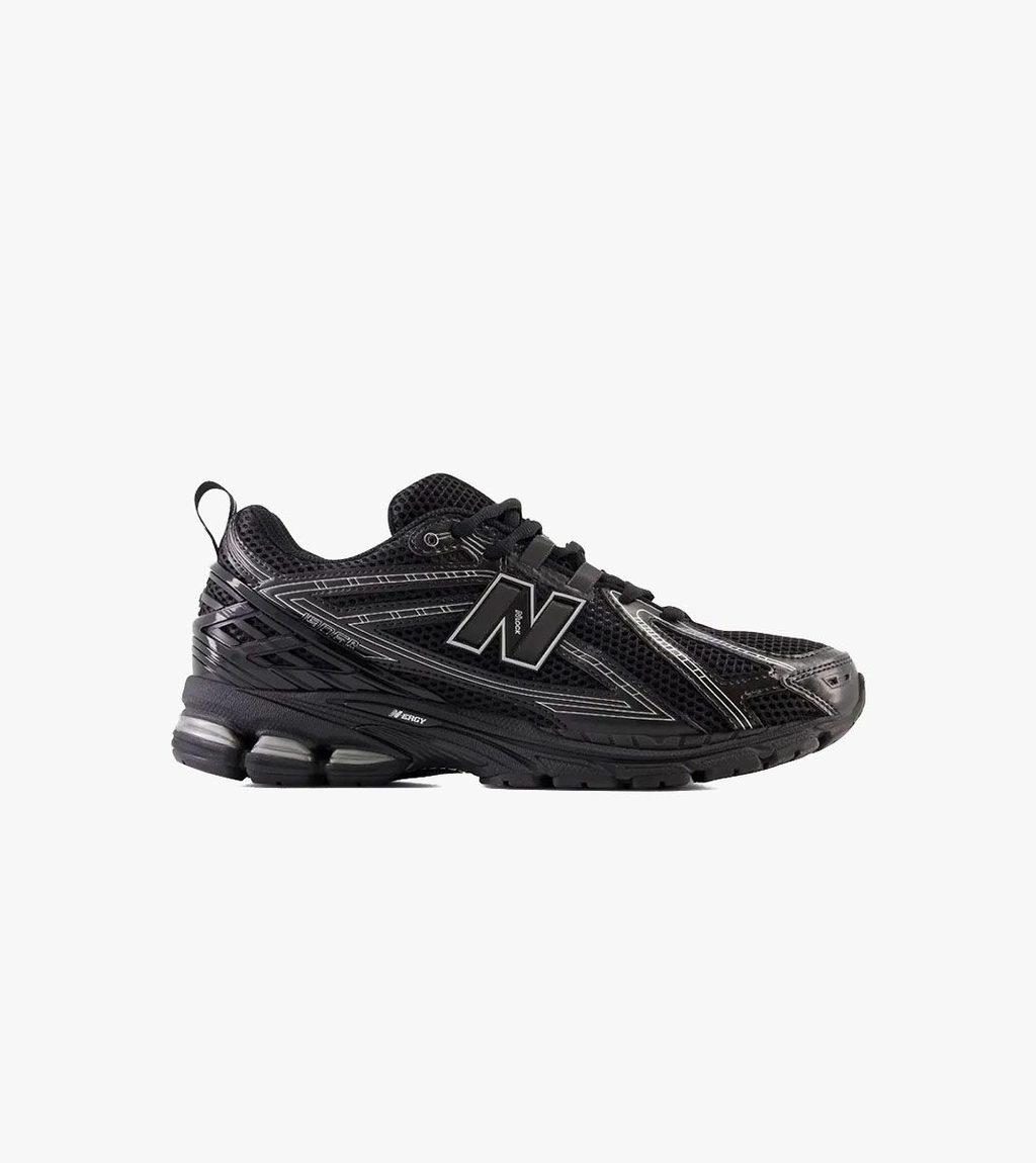 Musta NEW BALANCE 1906R