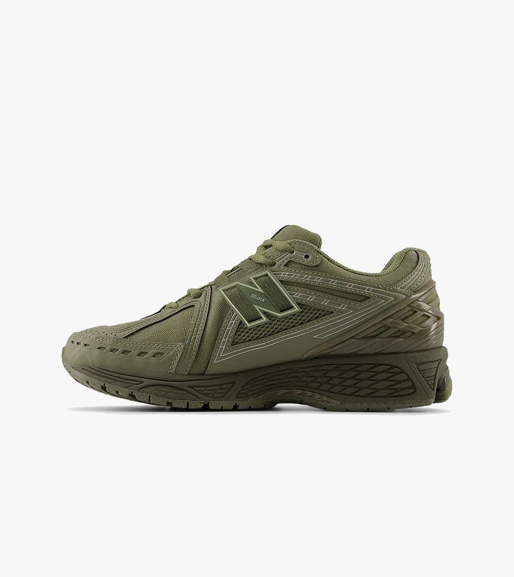 Zaļa NEW BALANCE 1906R