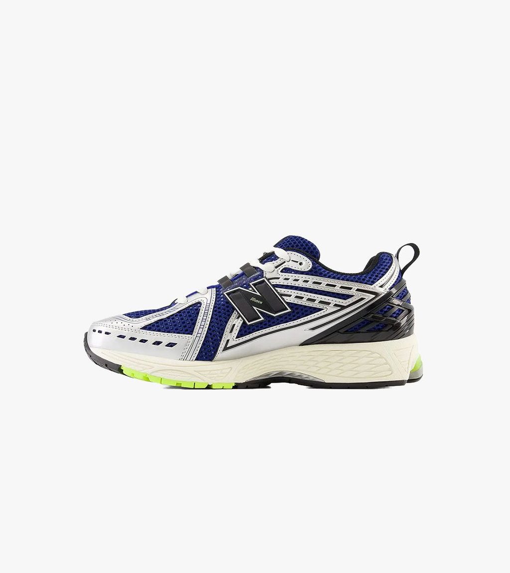 Blue NEW BALANCE 1906R