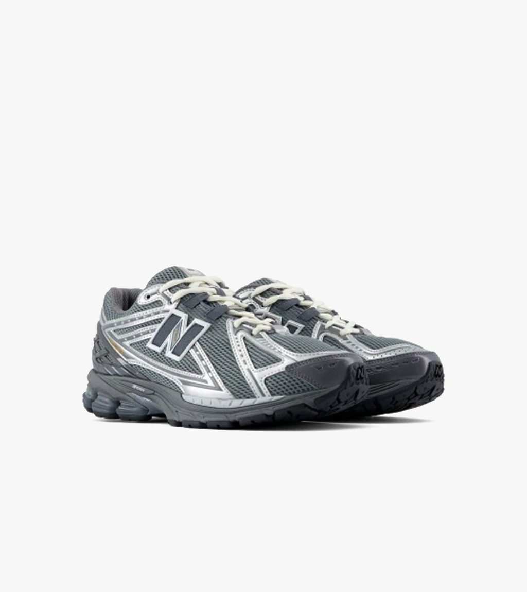 Blue NEW BALANCE 1906R