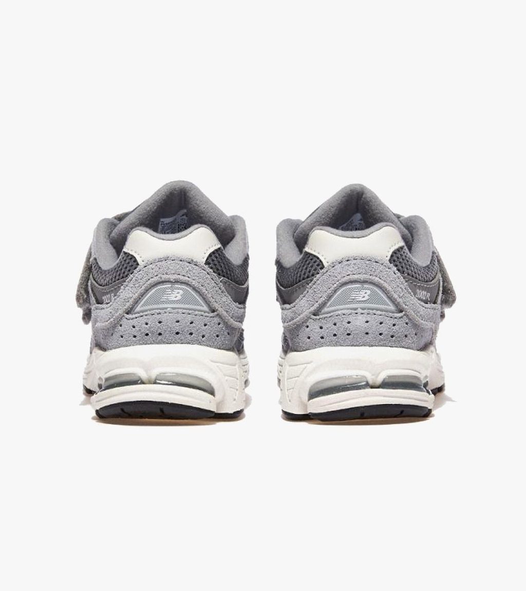 Grey NEW BALANCE 2002 KIDS HOOK & LOOP