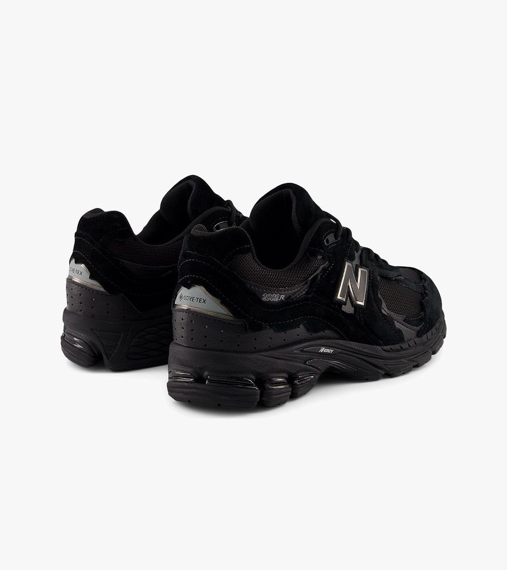 Melna NEW BALANCE 2002DX