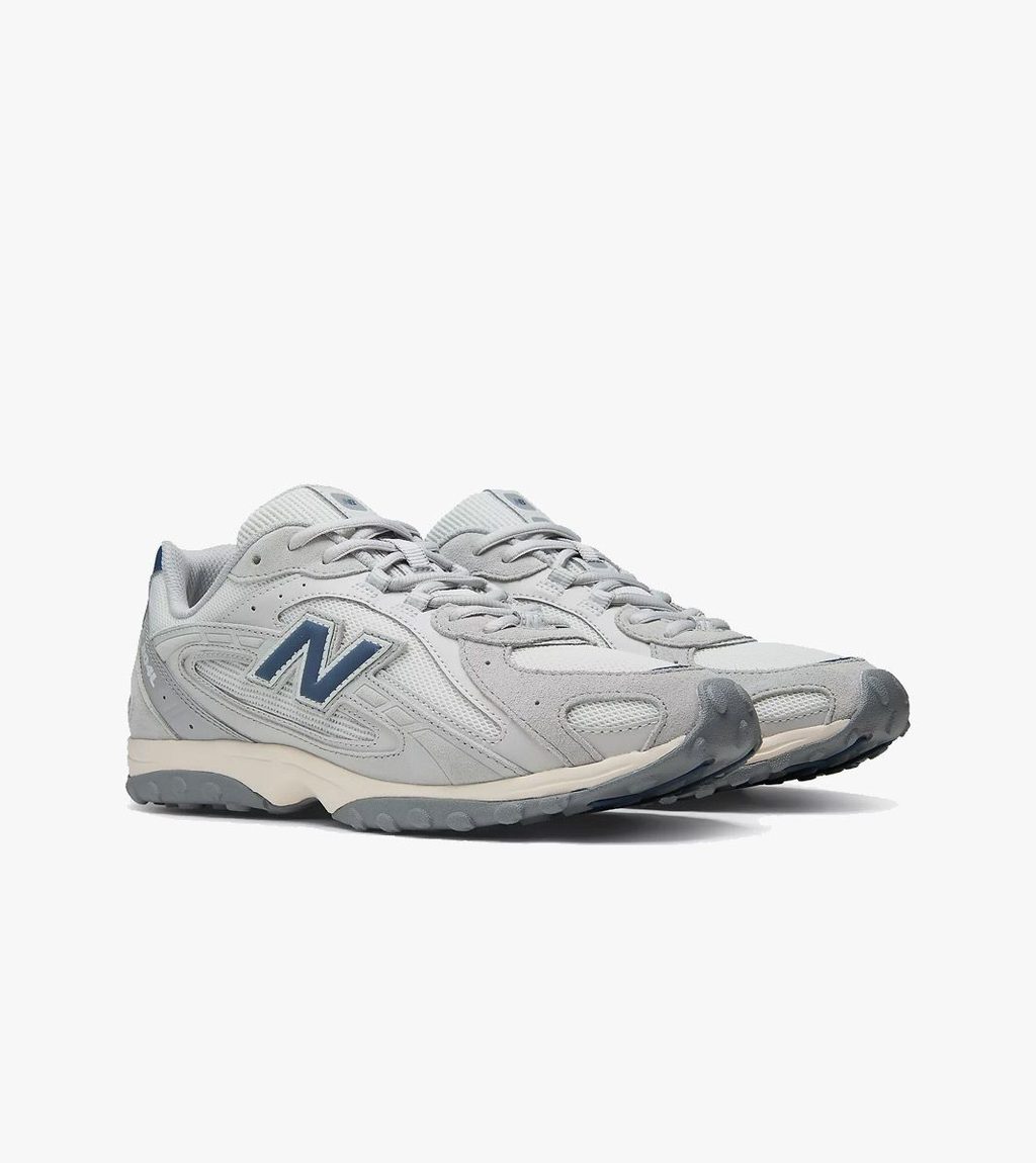 Grey NEW BALANCE 204L