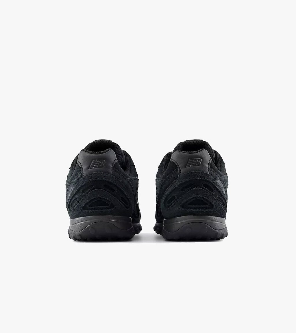 Svart New balance 204l