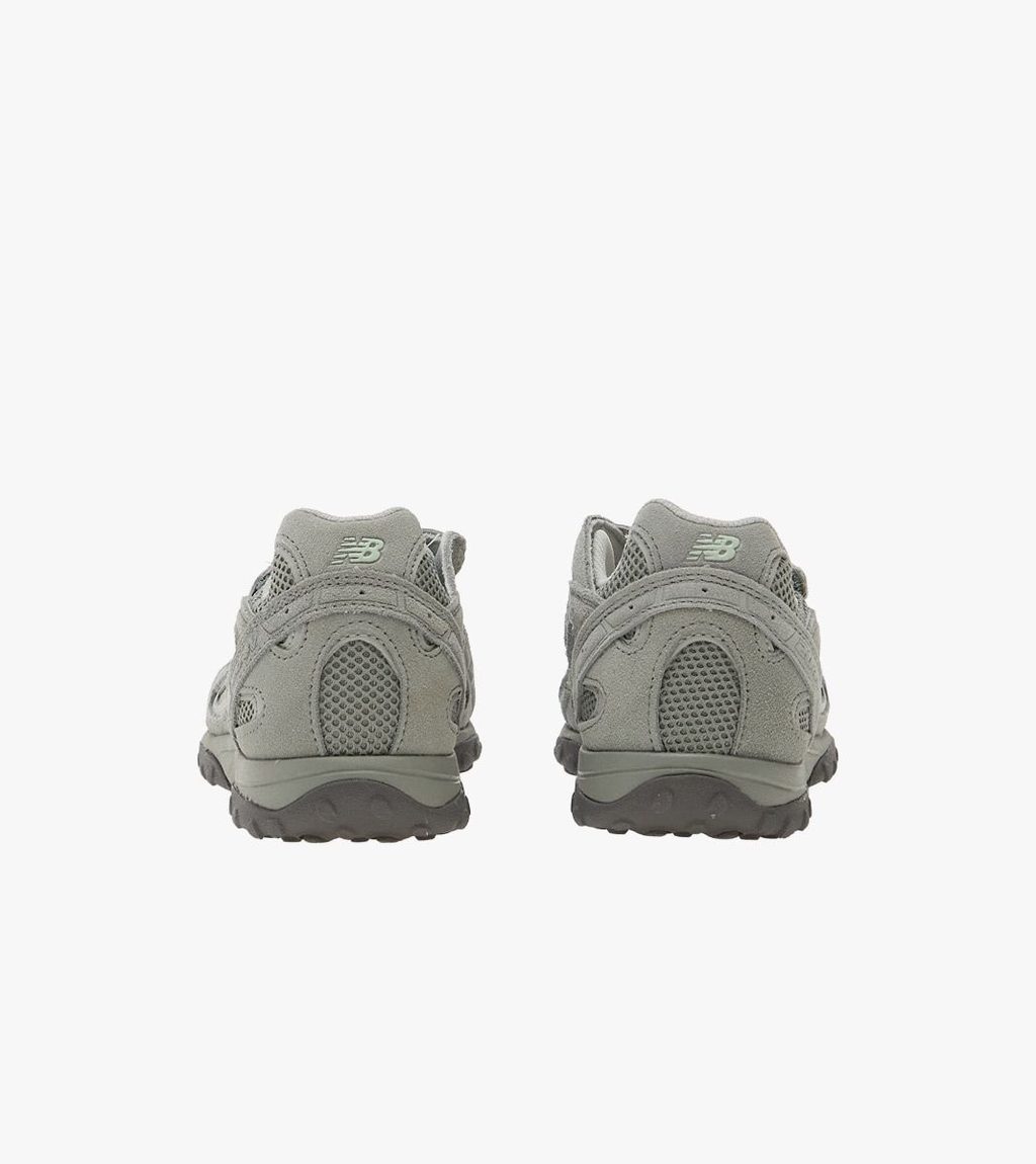 Sininen NEW BALANCE 204V