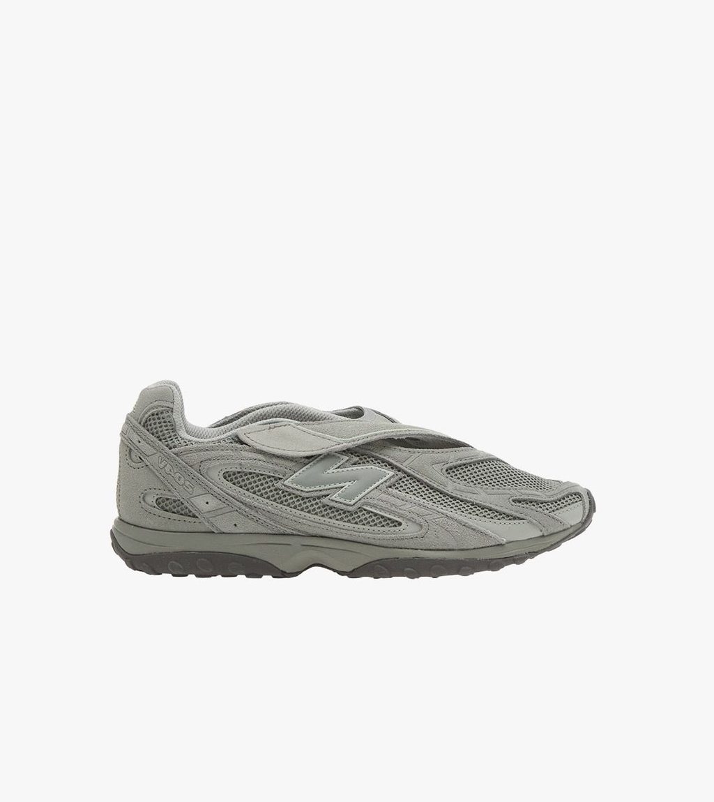 Sininen NEW BALANCE 204V