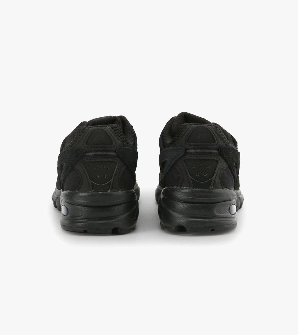 Black NEW BALANCE 509