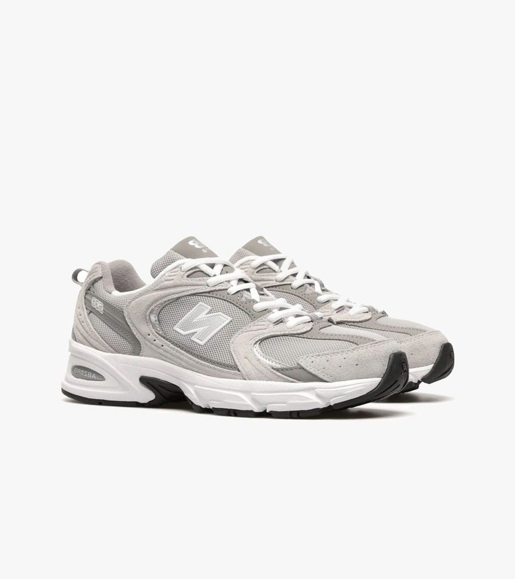 Harmaa NEW BALANCE 530