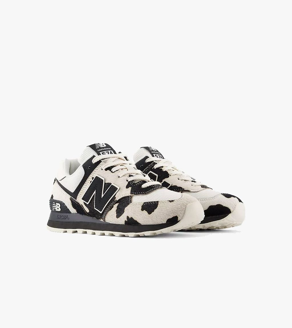 Musta NEW BALANCE 574