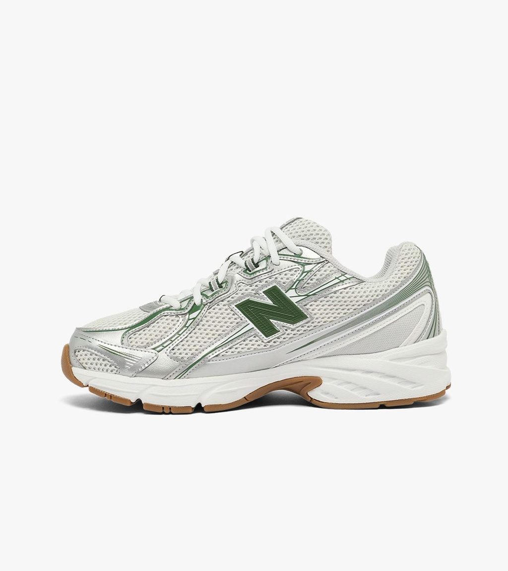 Harmaa NEW BALANCE 740