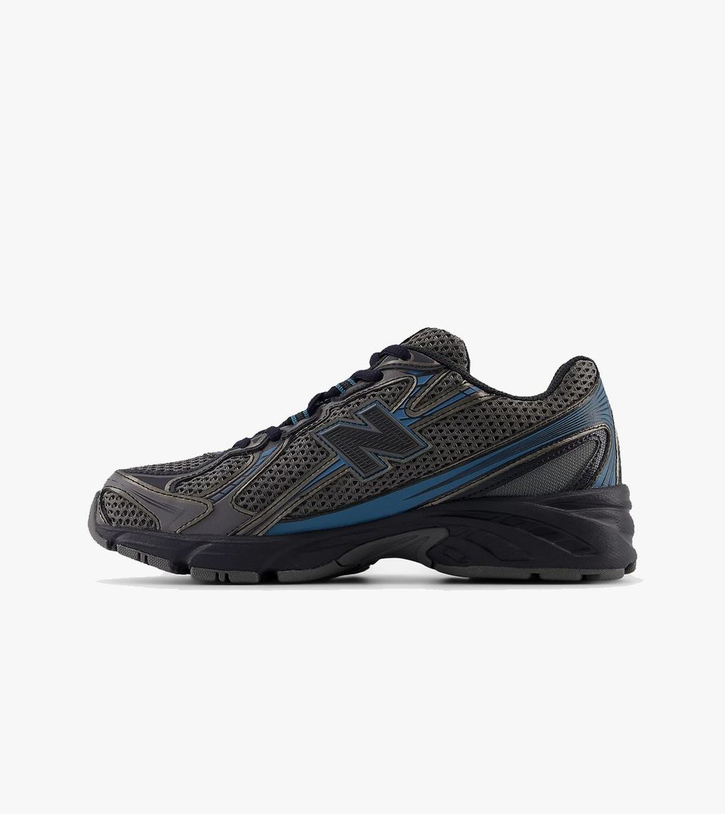 Harmaa NEW BALANCE 740