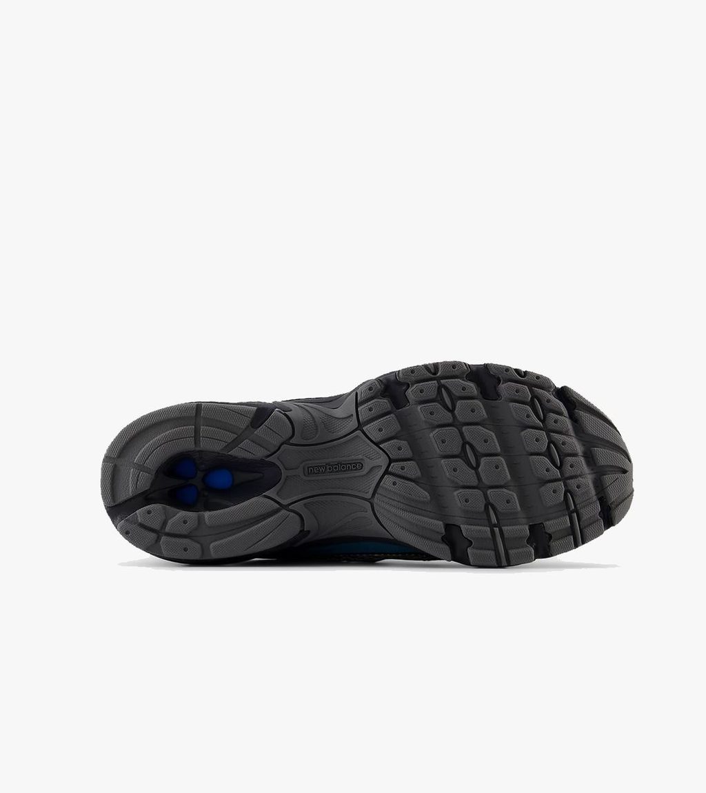 Harmaa NEW BALANCE 740