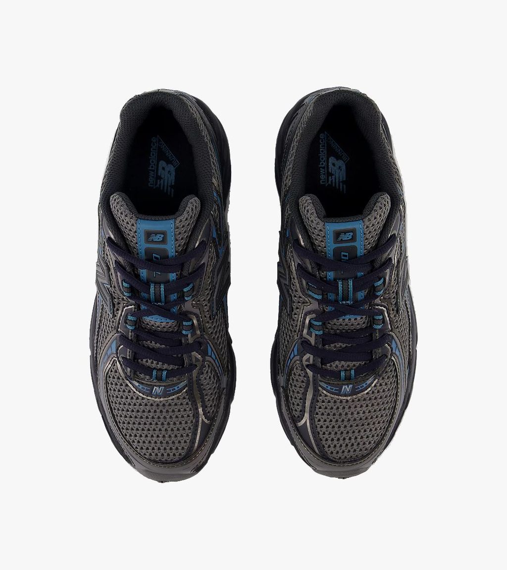 Harmaa NEW BALANCE 740