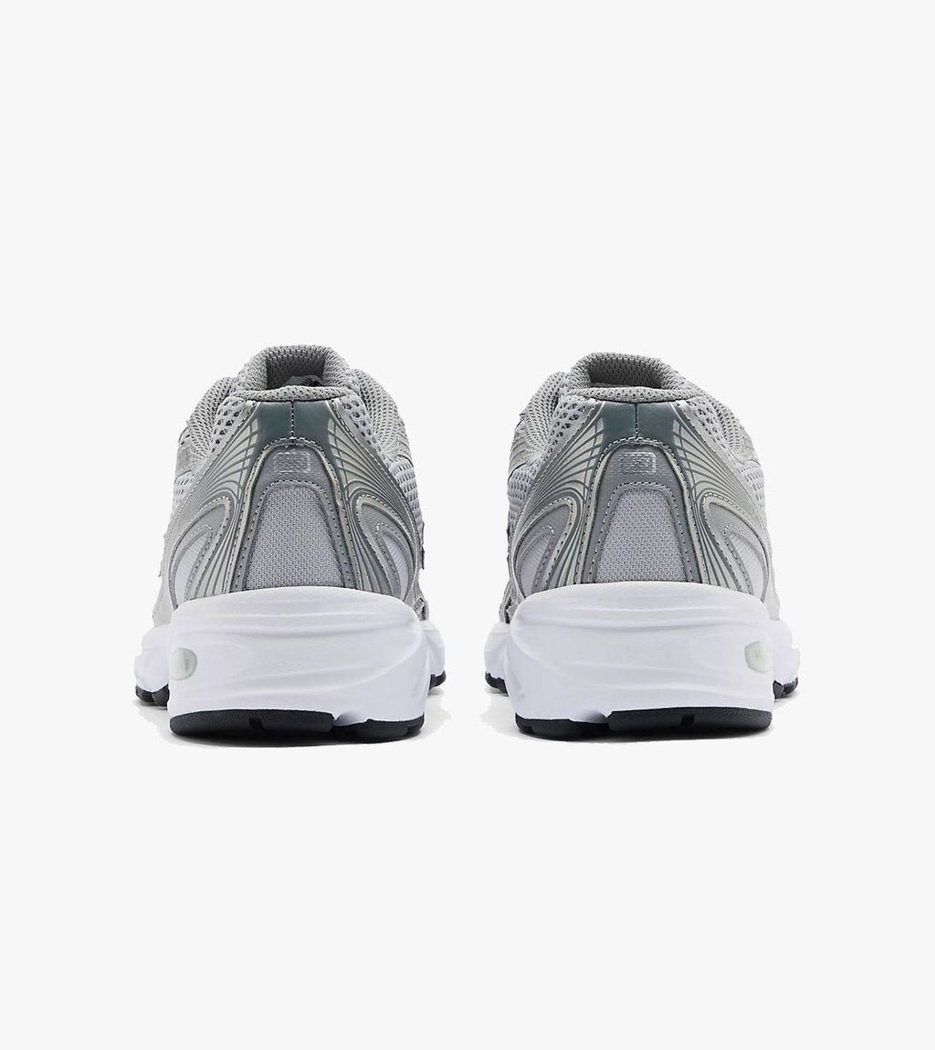 Grey NEW BALANCE 740