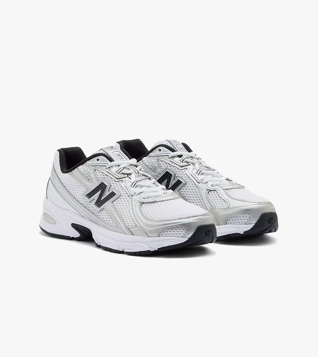 White New balance 740