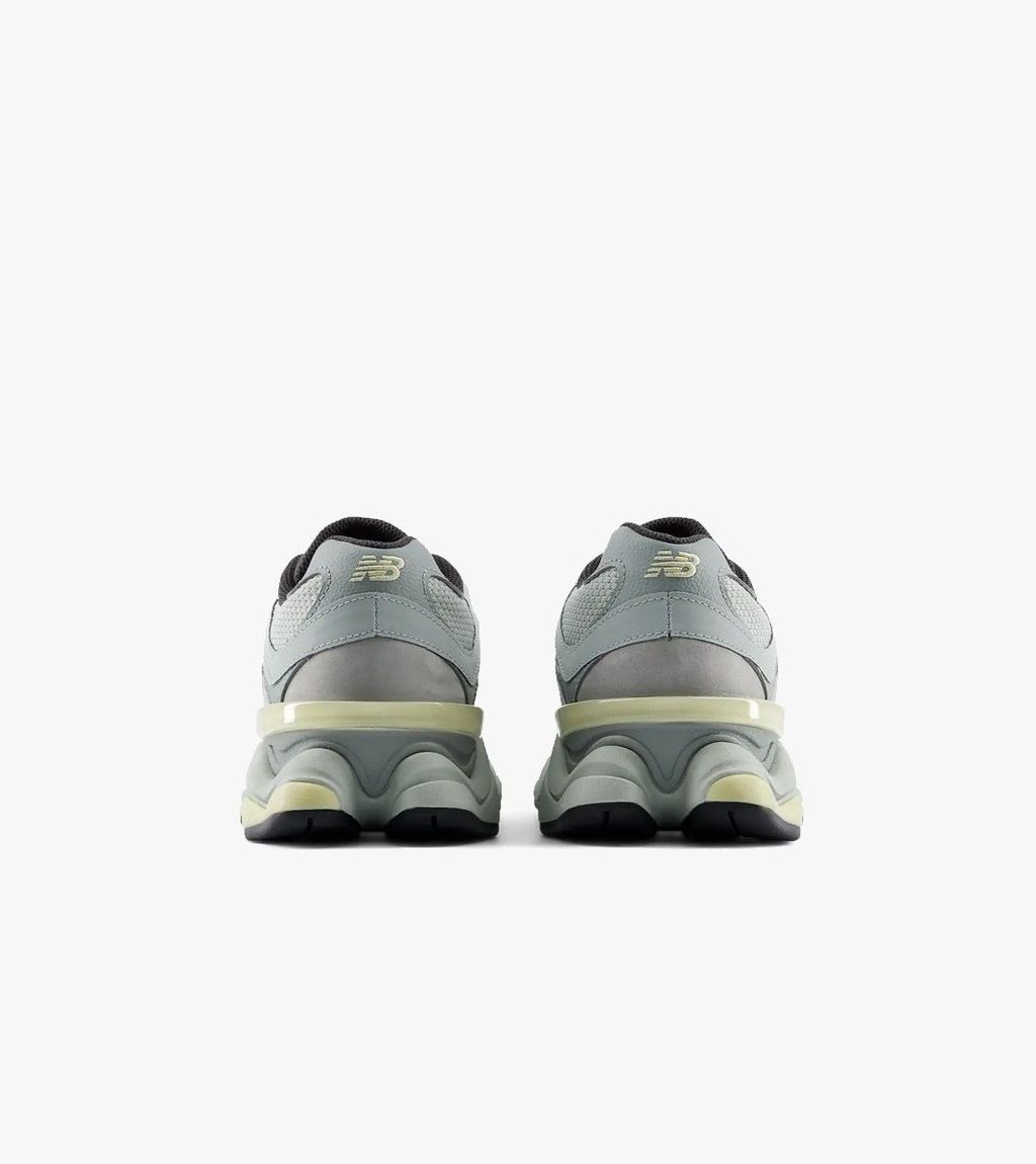 Žalia New balance 9060