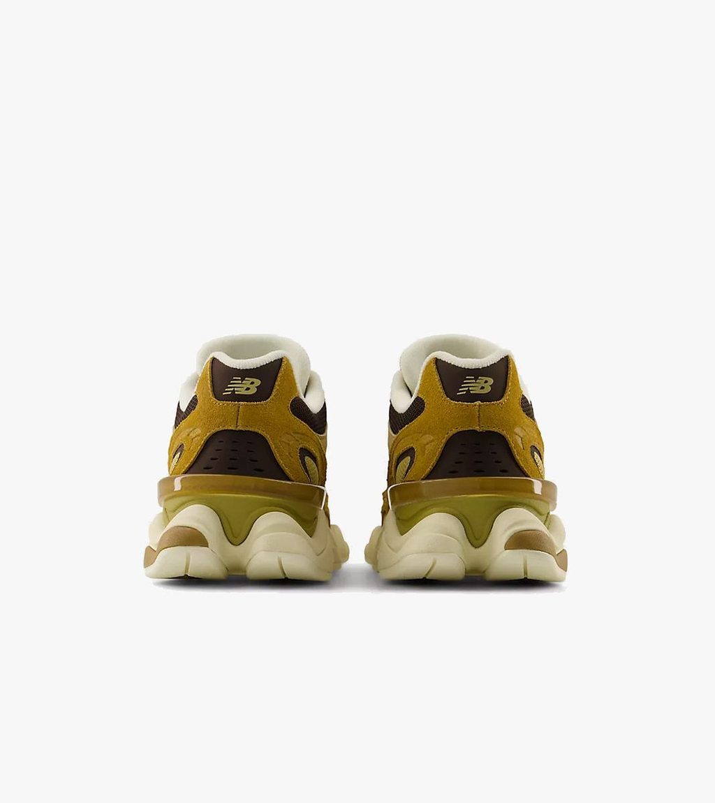 Musta NEW BALANCE 9060R