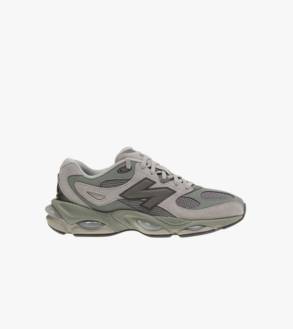 Grått New balance 983