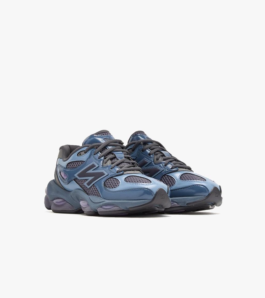 Sininen NEW BALANCE 983