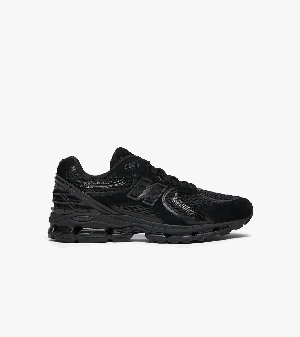 Black NEW BALANCE ABZORB 1954R