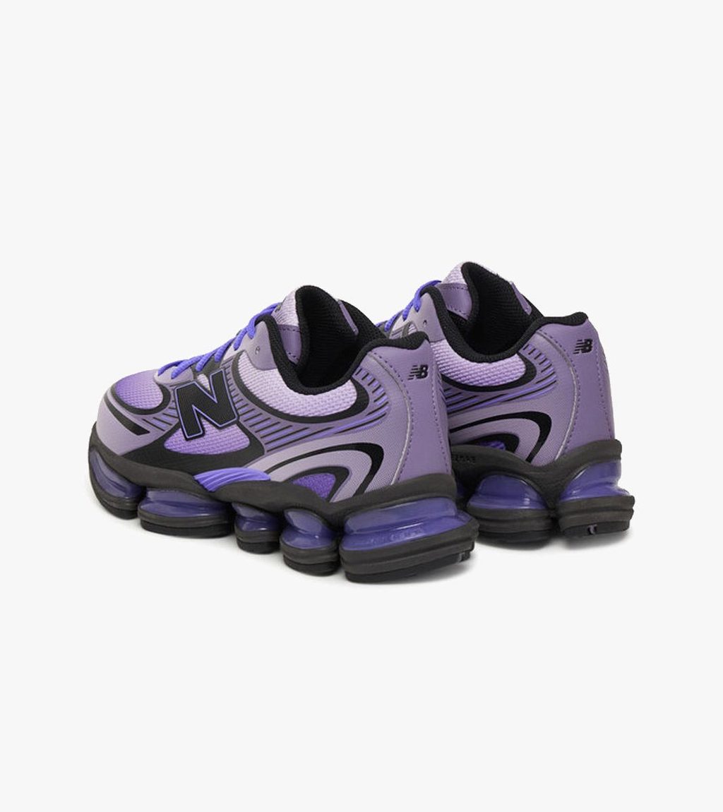 Lila New balance abzorb 2000