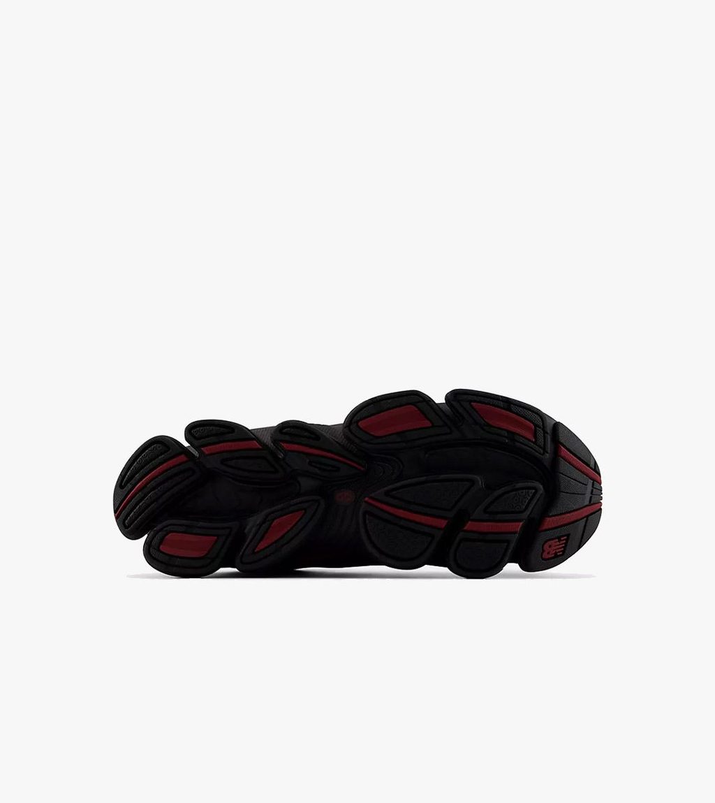 Juoda New balance abzorb 2000