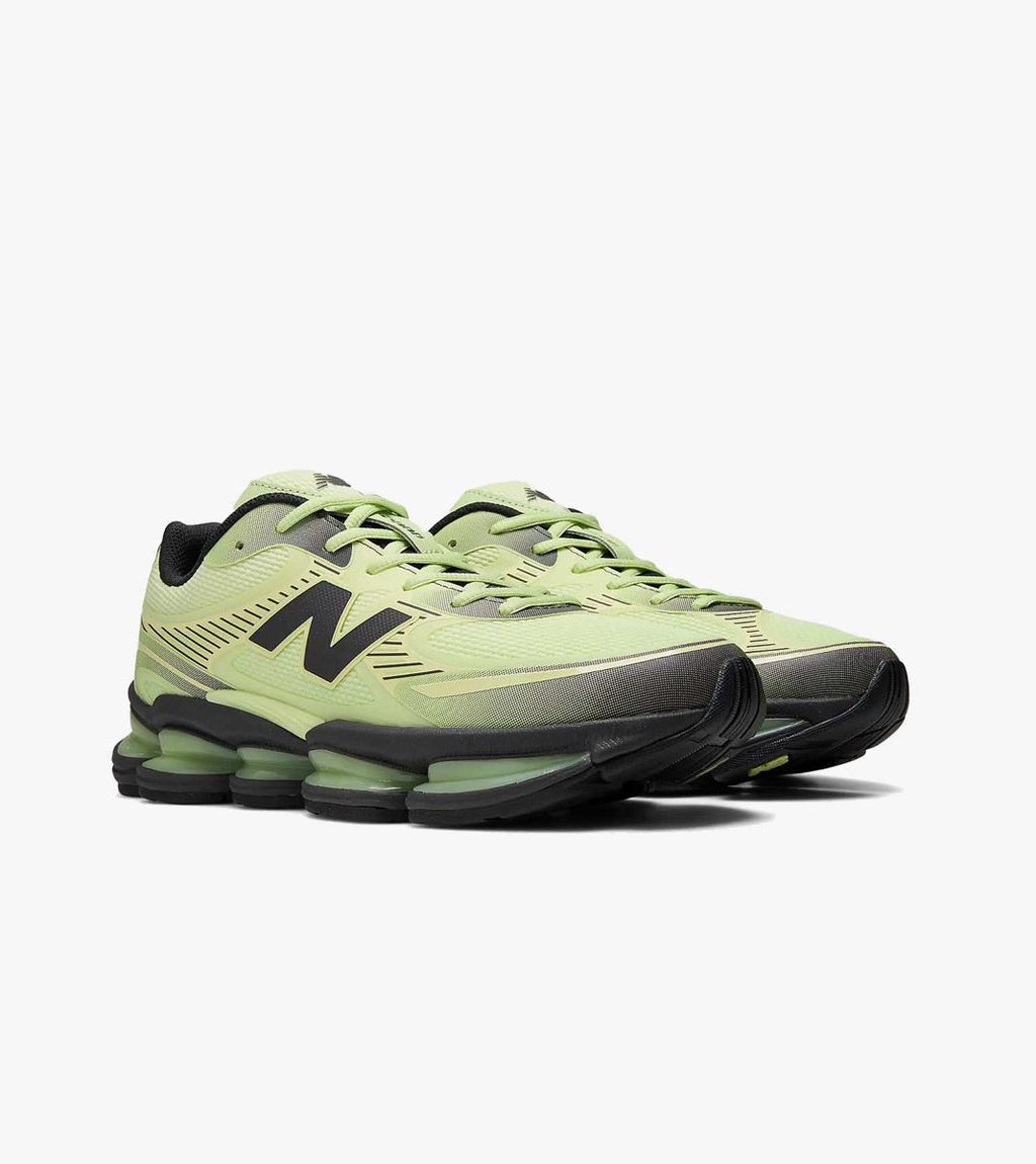 Zaļa NEW BALANCE ABZORB 2000
