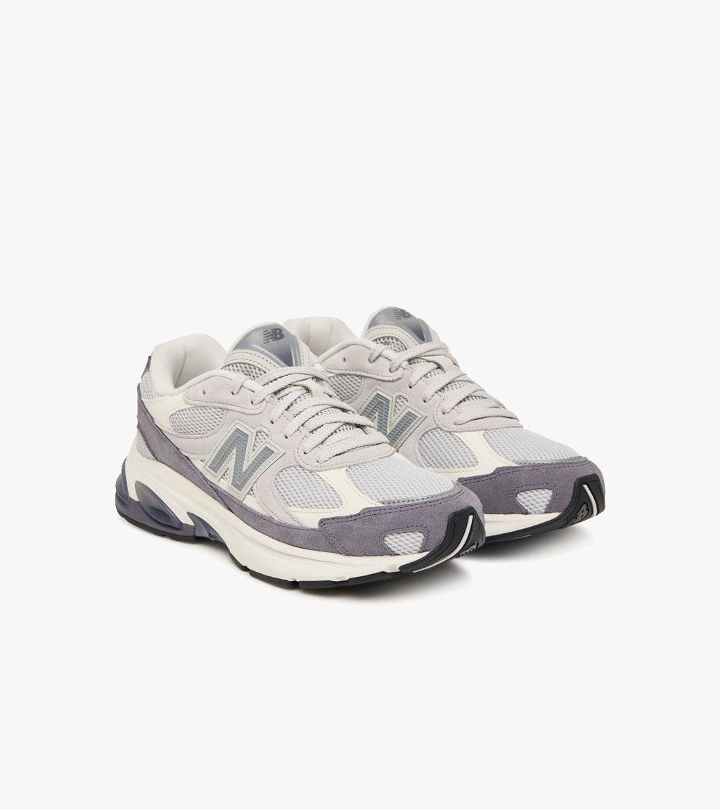 Grey NEW BALANCE ABZORB 2010