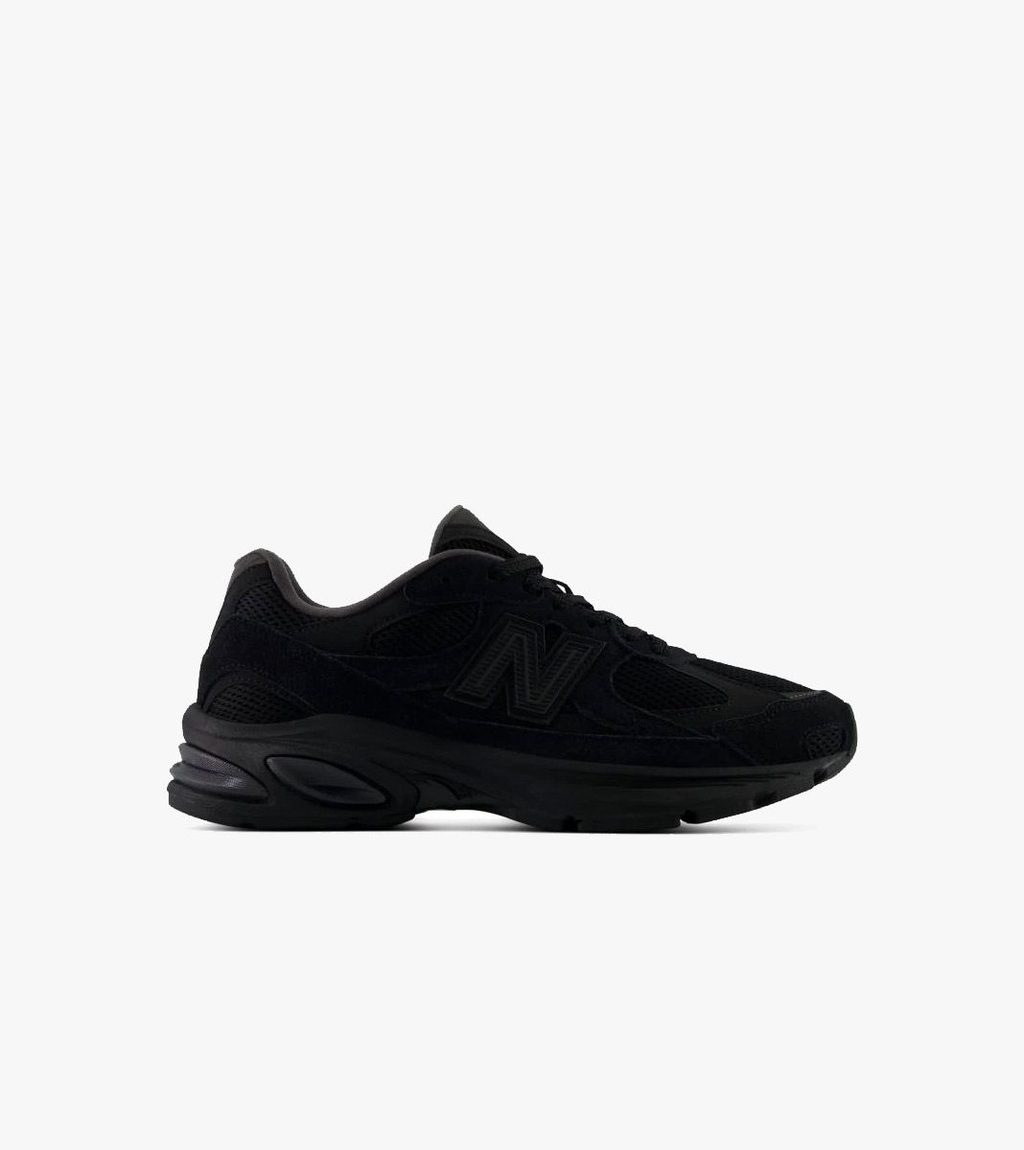 Melna NEW BALANCE ABZORB 2010