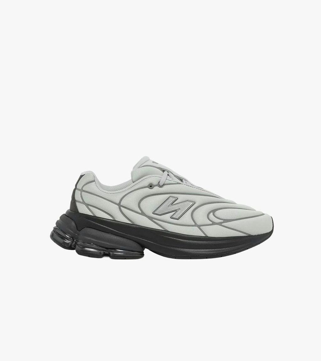 Grått New balance abzorb 5030