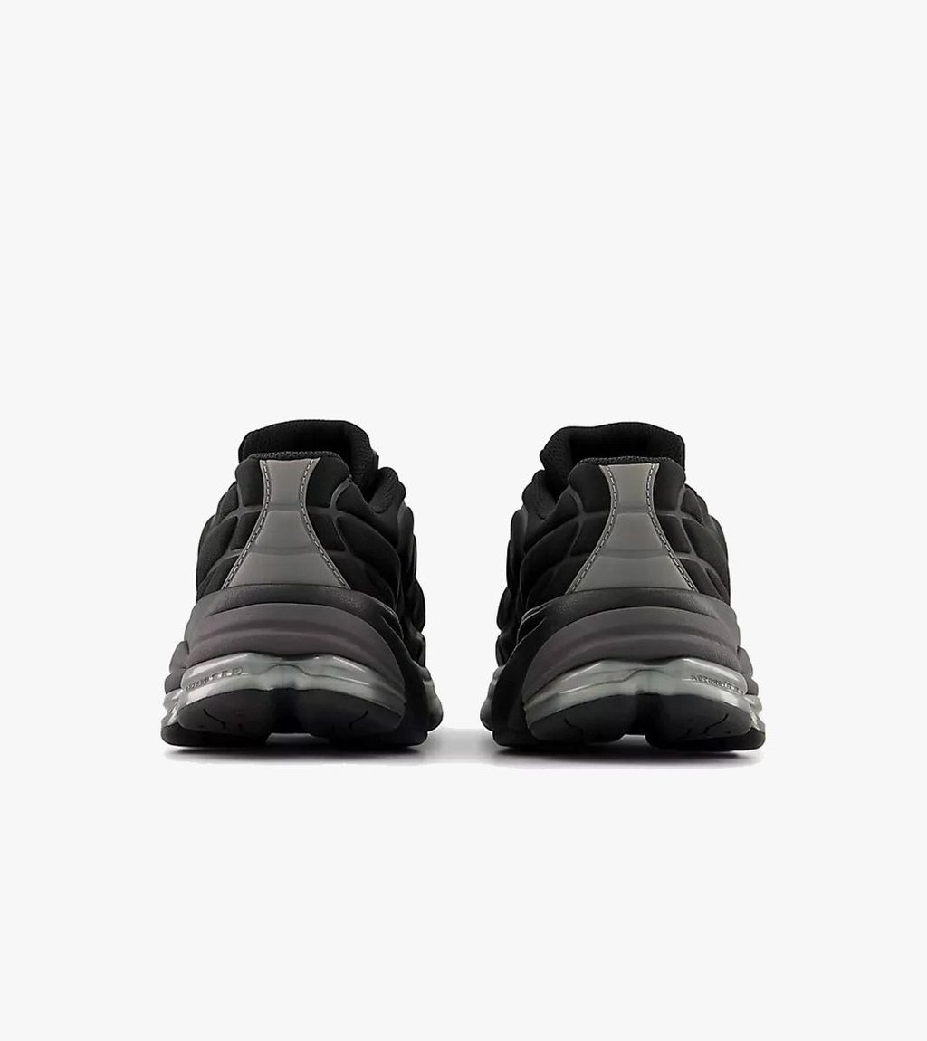 Melna NEW BALANCE ABZORB 5030