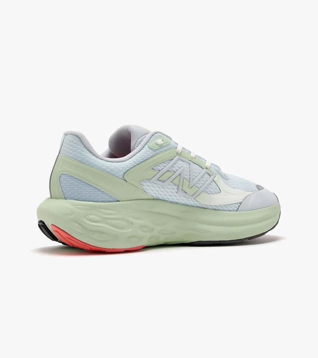Grey NEW BALANCE FRESH FOAM TRAINER