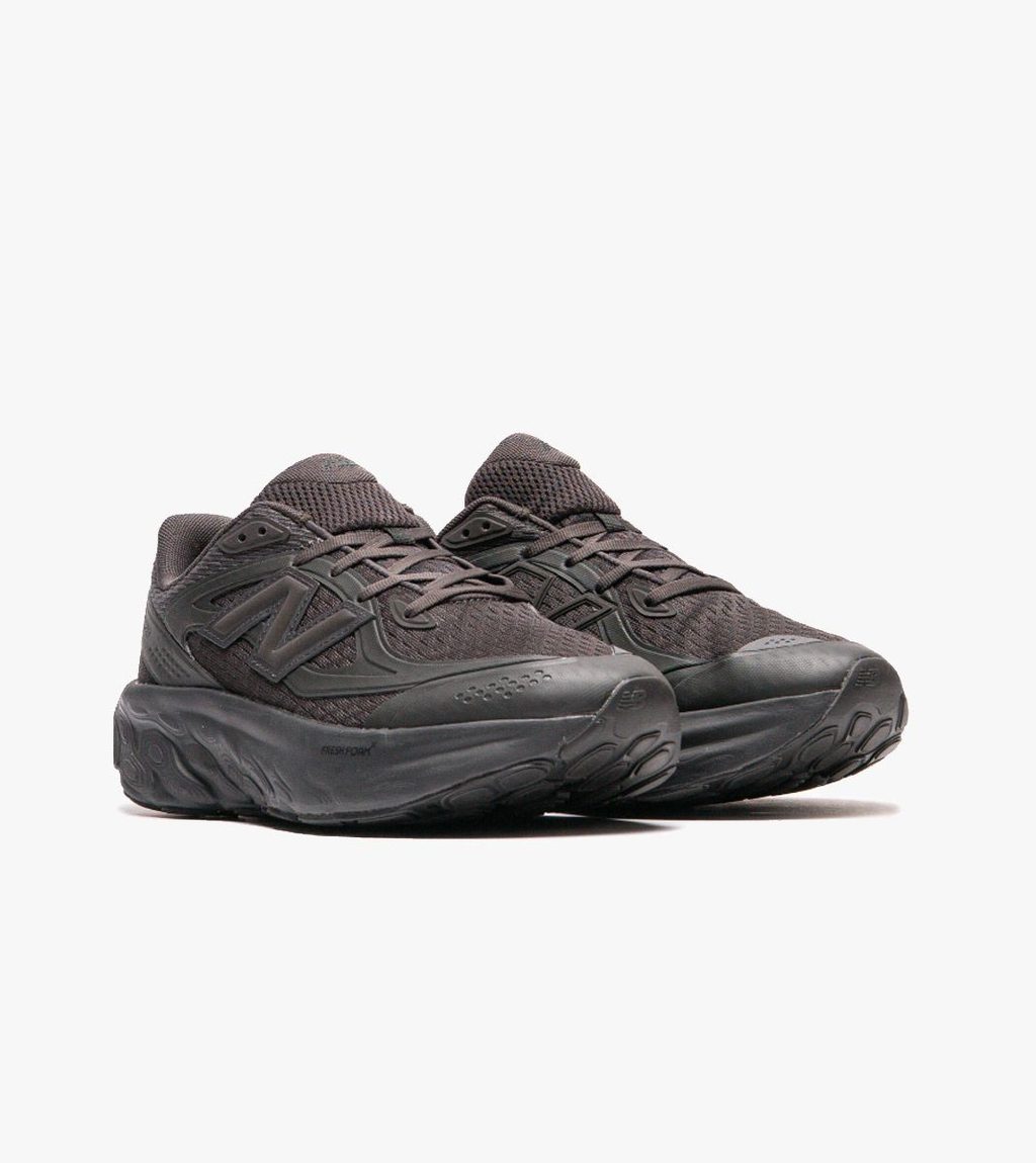 Black NEW BALANCE FRESH FOAM TRAINER