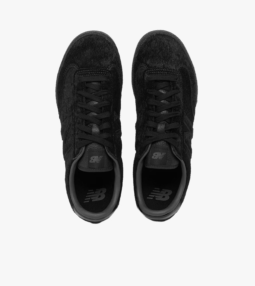 Musta NEW BALANCE GATOR RUN