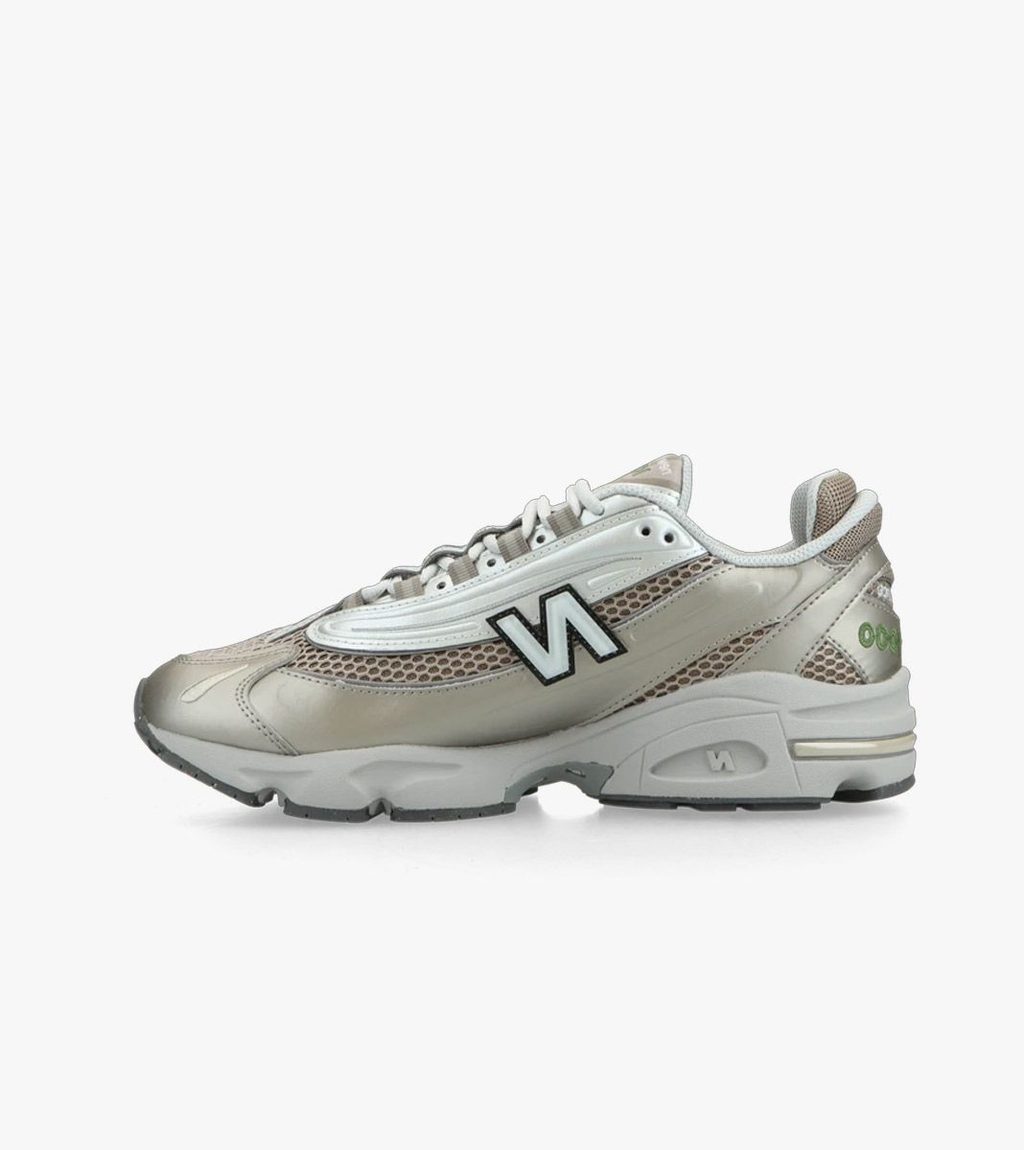 Hall New balance m1000