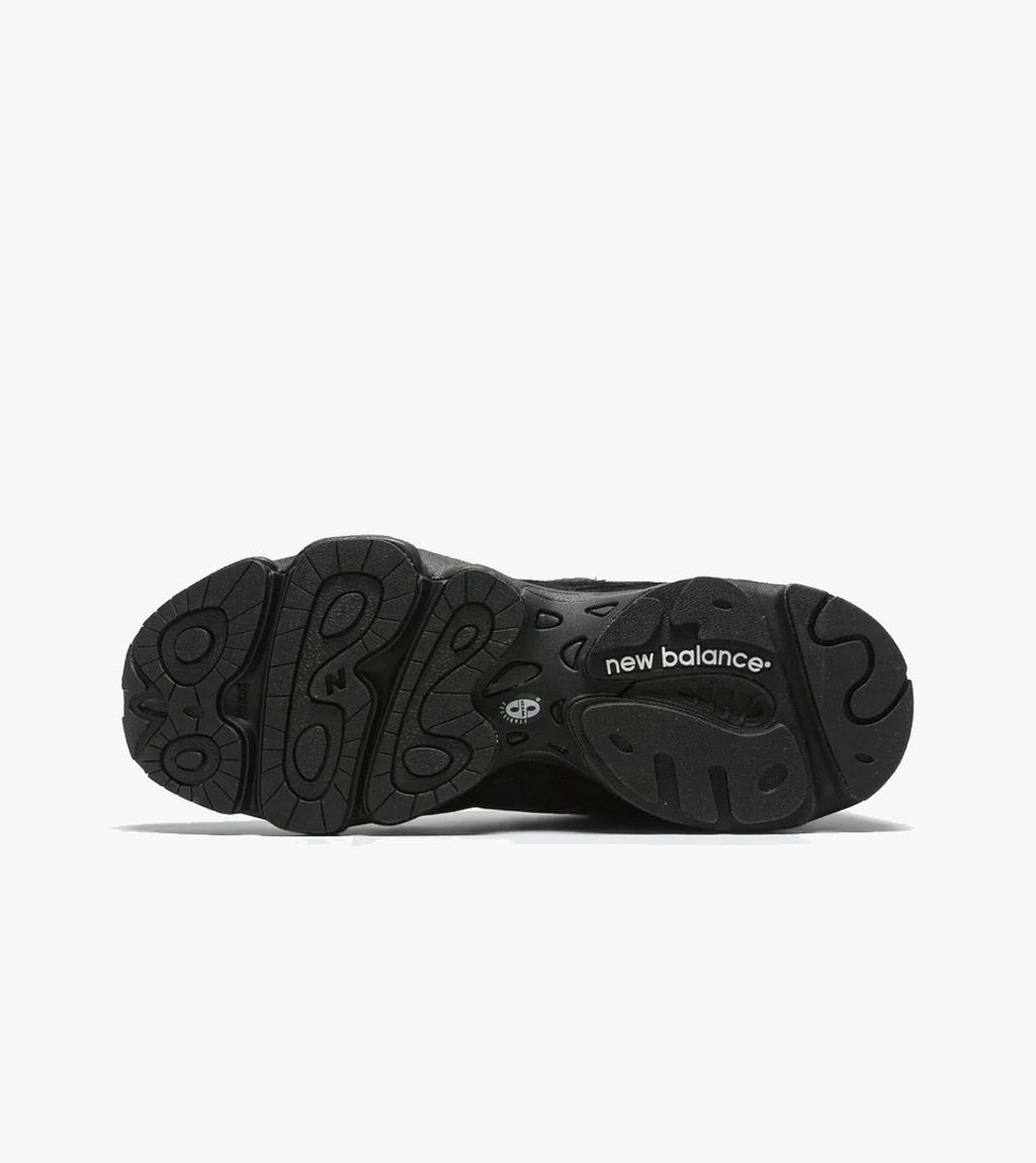 Must New balance m1000