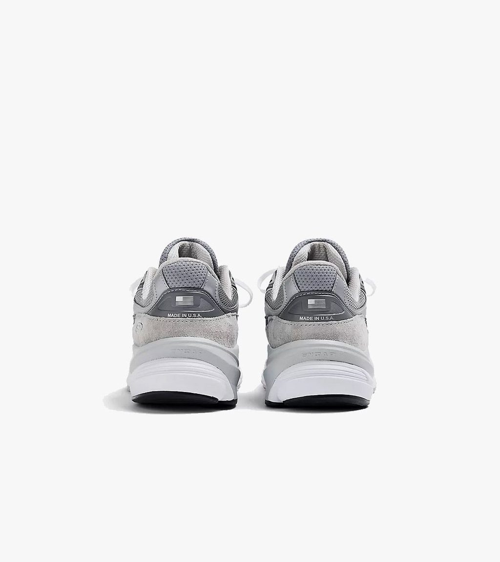 Grey NEW BALANCE MADE IN USA 990 V6