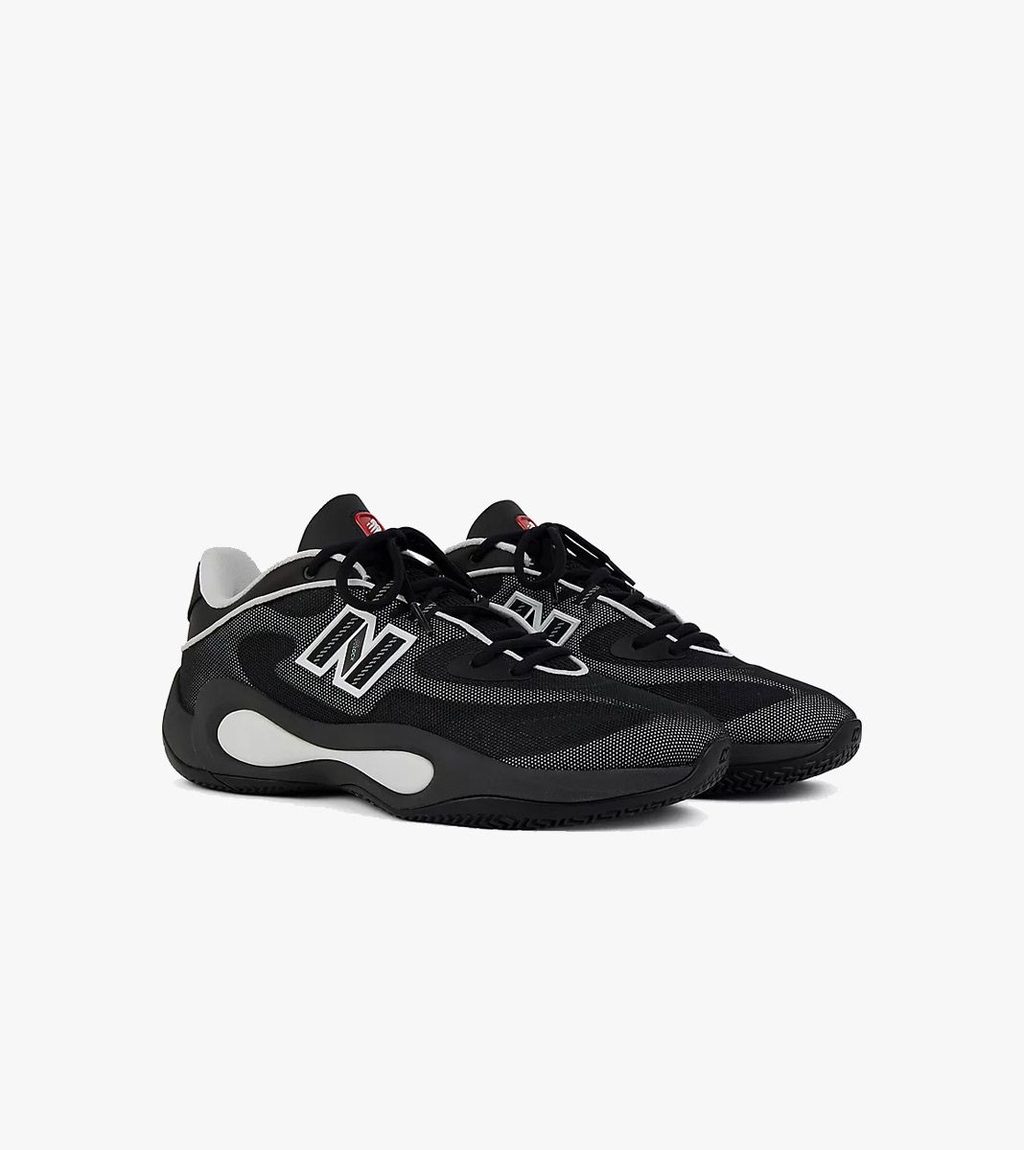 Musta NEW BALANCE P400 LOW