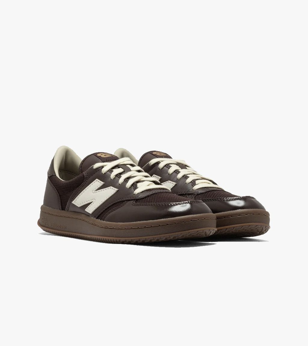 Ruskea NEW BALANCE T500