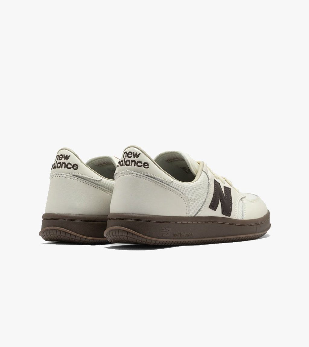 White NEW BALANCE T500