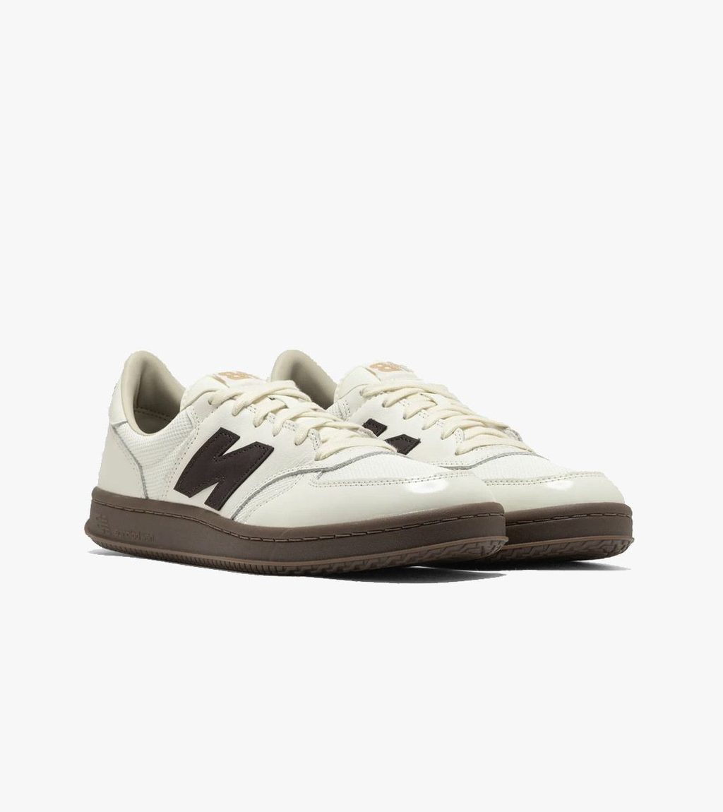 White NEW BALANCE T500