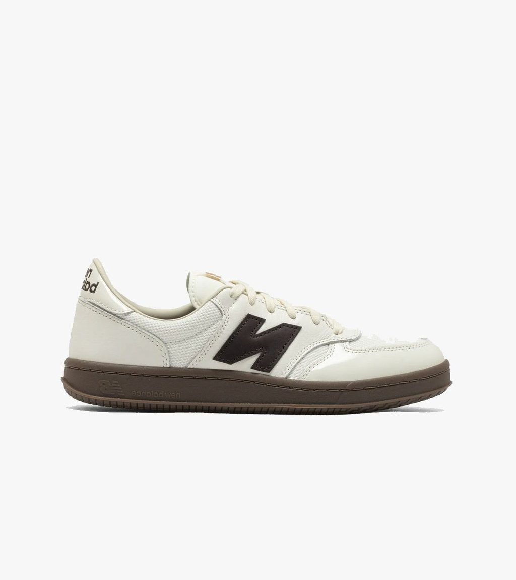 White NEW BALANCE T500