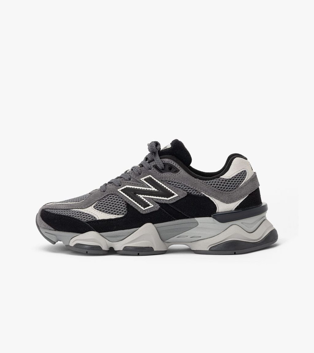 Musta NEW BALANCE U9060