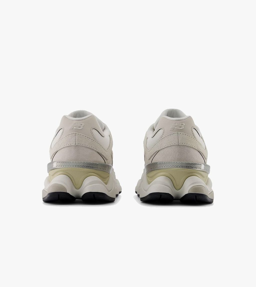 White NEW BALANCE U9060